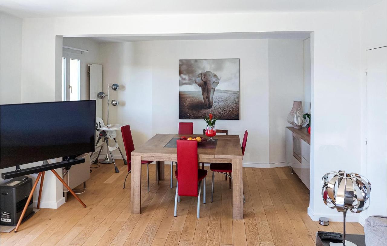 Awesome Apartment In Triel-Sur-Seine With Kitchen Zewnętrze zdjęcie